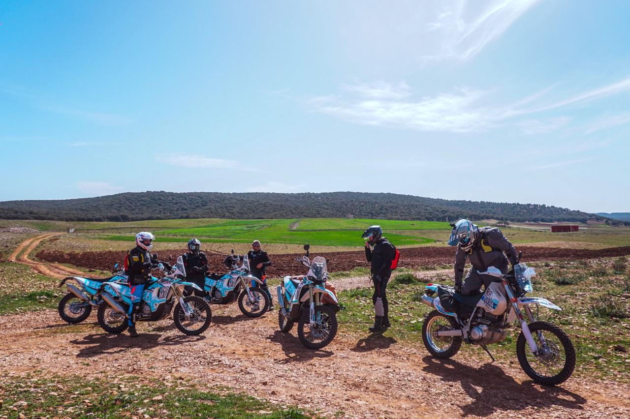 🌍 LES PISTES DU MAROC 6J 2025 🚩 Départ de Fès